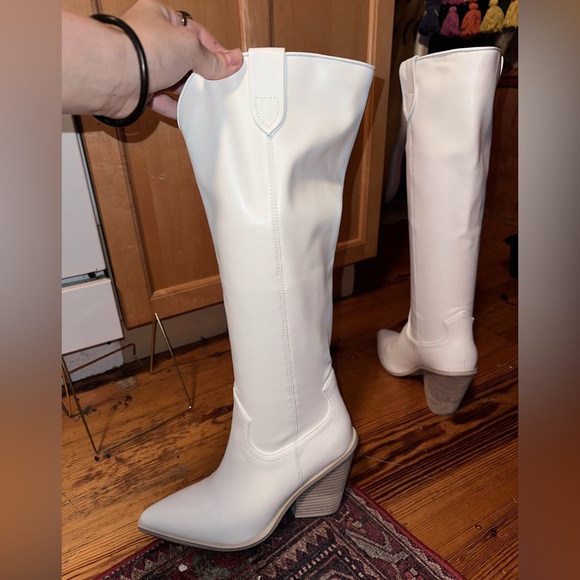 Steve Madden “Ranger” Western Boot - Picture 7 of 11